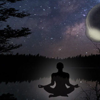 Neumond Februar: Sternzeichen Wassermann – Bedeutung, Meditation, Astrologie